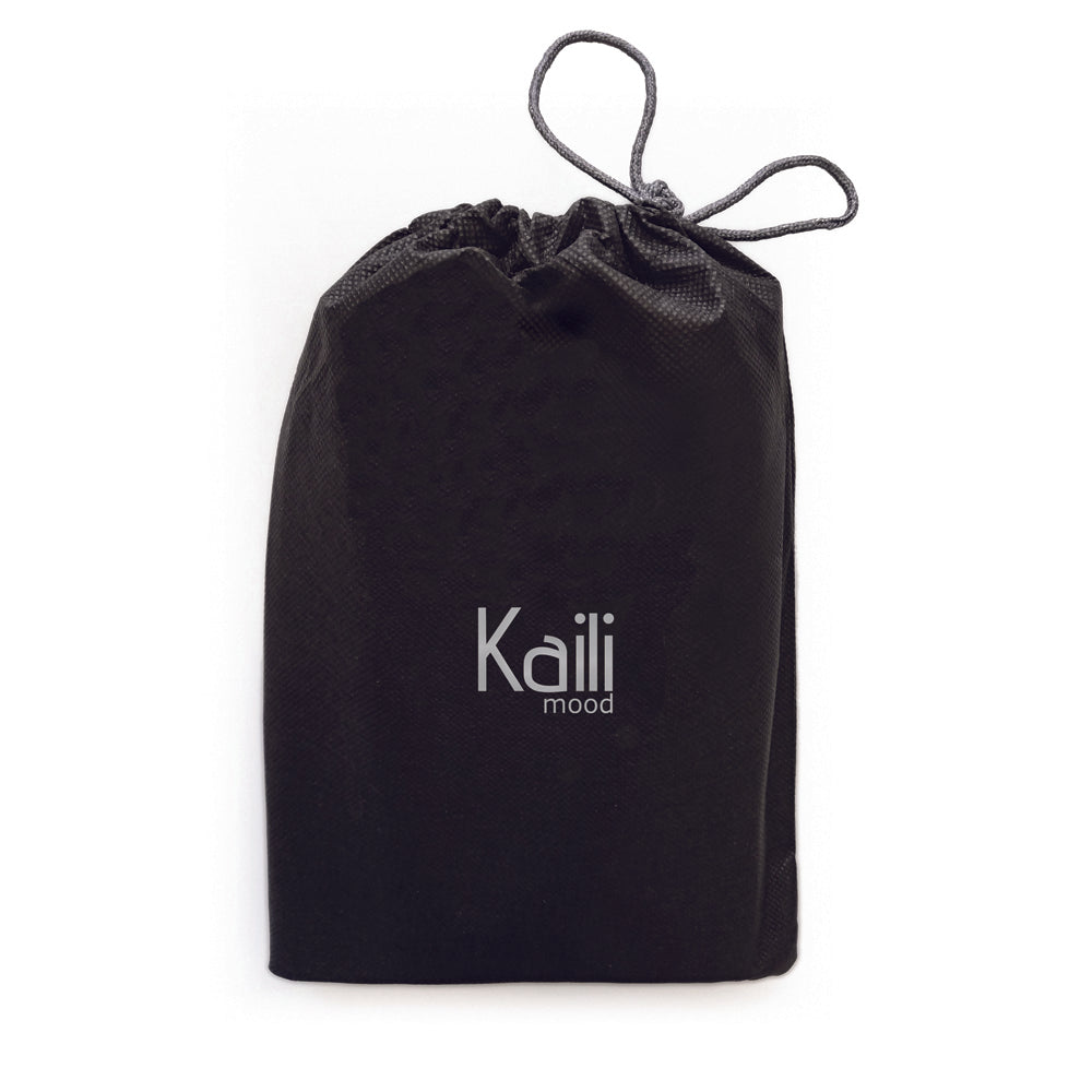 K2005AF | Beauty Case in Canvas 100% Cotone/Vera Pelle pieno fiore, Naked. Colore Nero. Maniglia laterale. Chiusura con lampo. Dimensioni: cm 25 x 15 x 17. Confezione: Sacchetto in Tnt-4